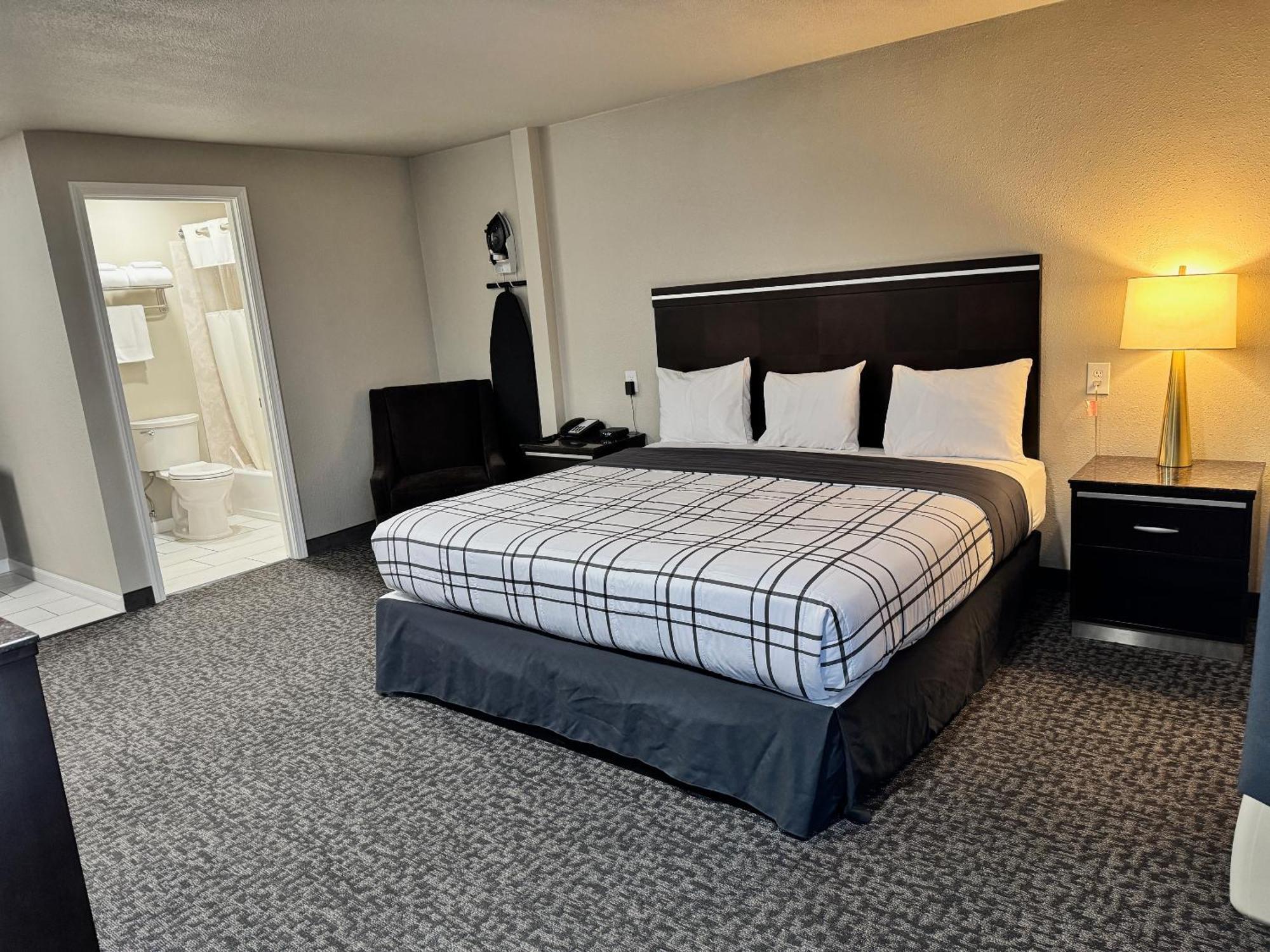 Royal Inn Eugene- Airport Εξωτερικό φωτογραφία