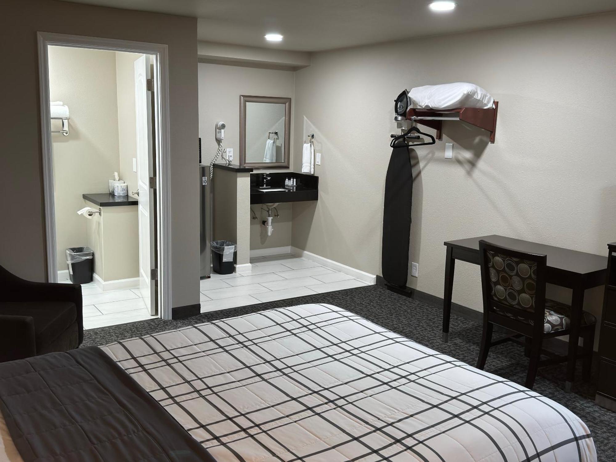 Royal Inn Eugene- Airport Εξωτερικό φωτογραφία